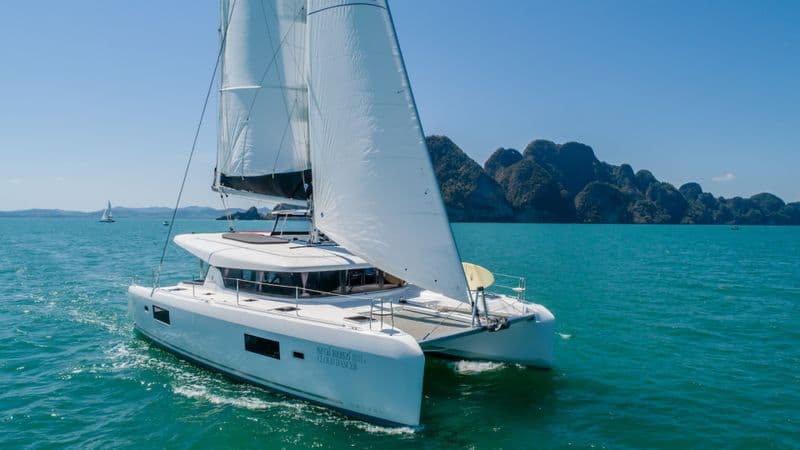 Lagoon 42 (Multihull)