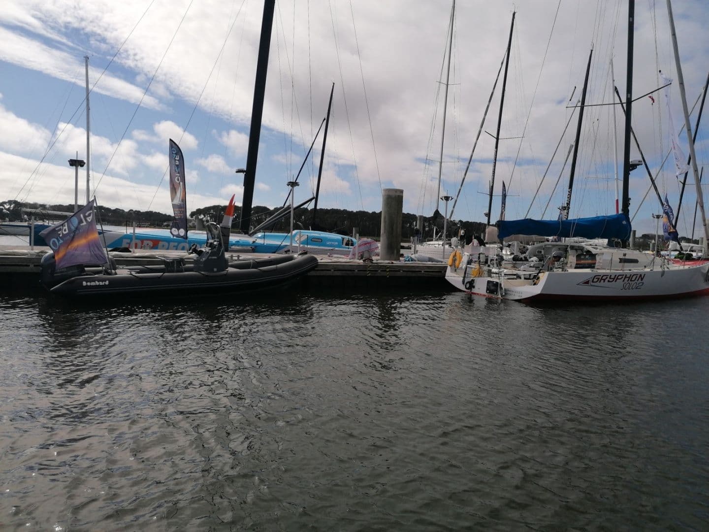 Bombard Explorer (Semi-rigid)