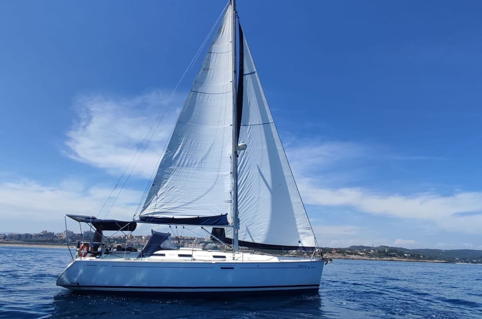 Dufour 385 Grand Large (Sailboat)
