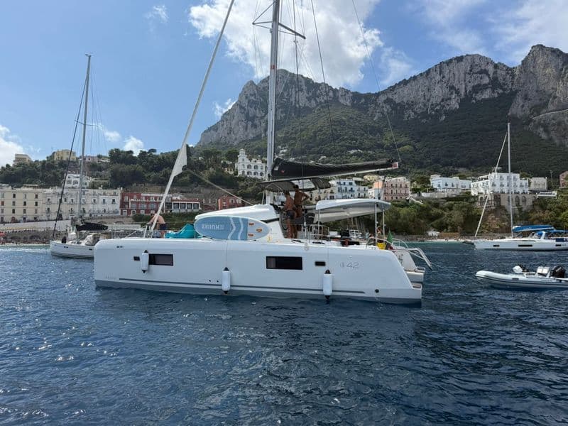Location de bateau - Lagoon 42 (Multihull)