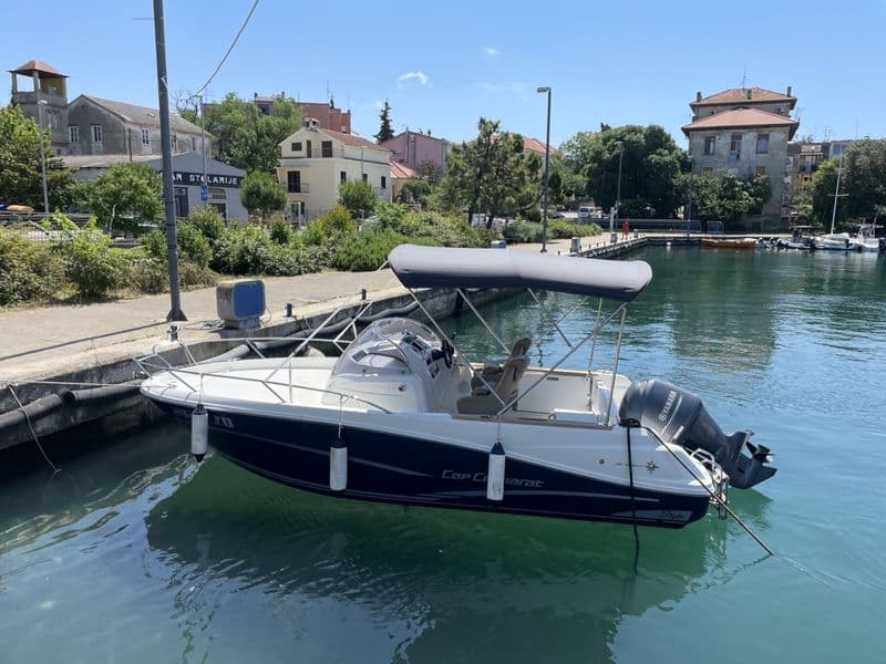 Location de bateau - Jeanneau Cap Camarat 6.5 WA (Motorboat)