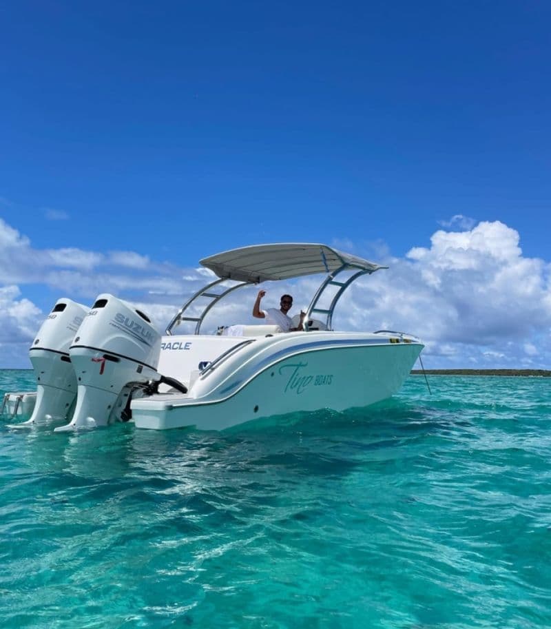 Focus F28 (Motorboat)