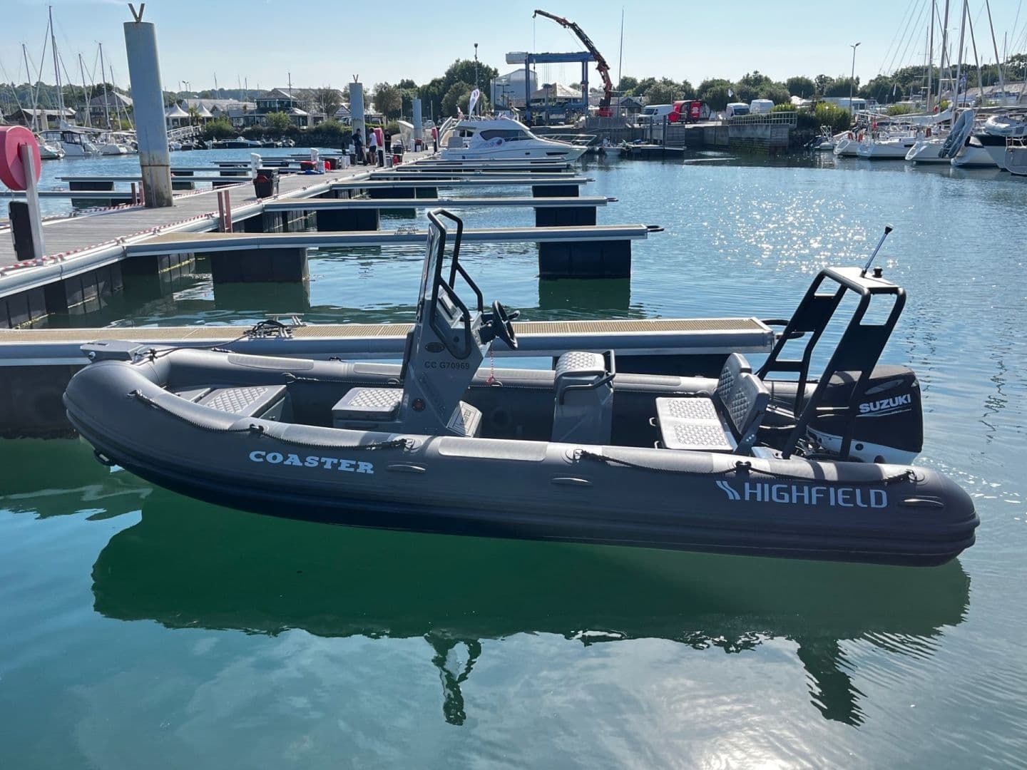 Highfield OM 540 (Semi-rigid)