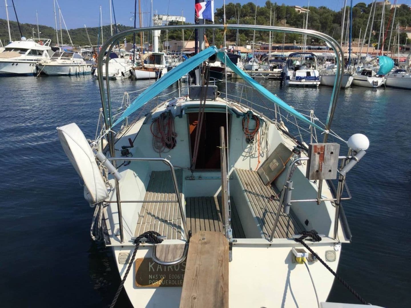 Dufour 2800 (Sailboat)