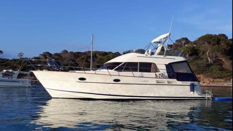 Location de bateau - ACM EXCELLENCE 38 (Motorboat)