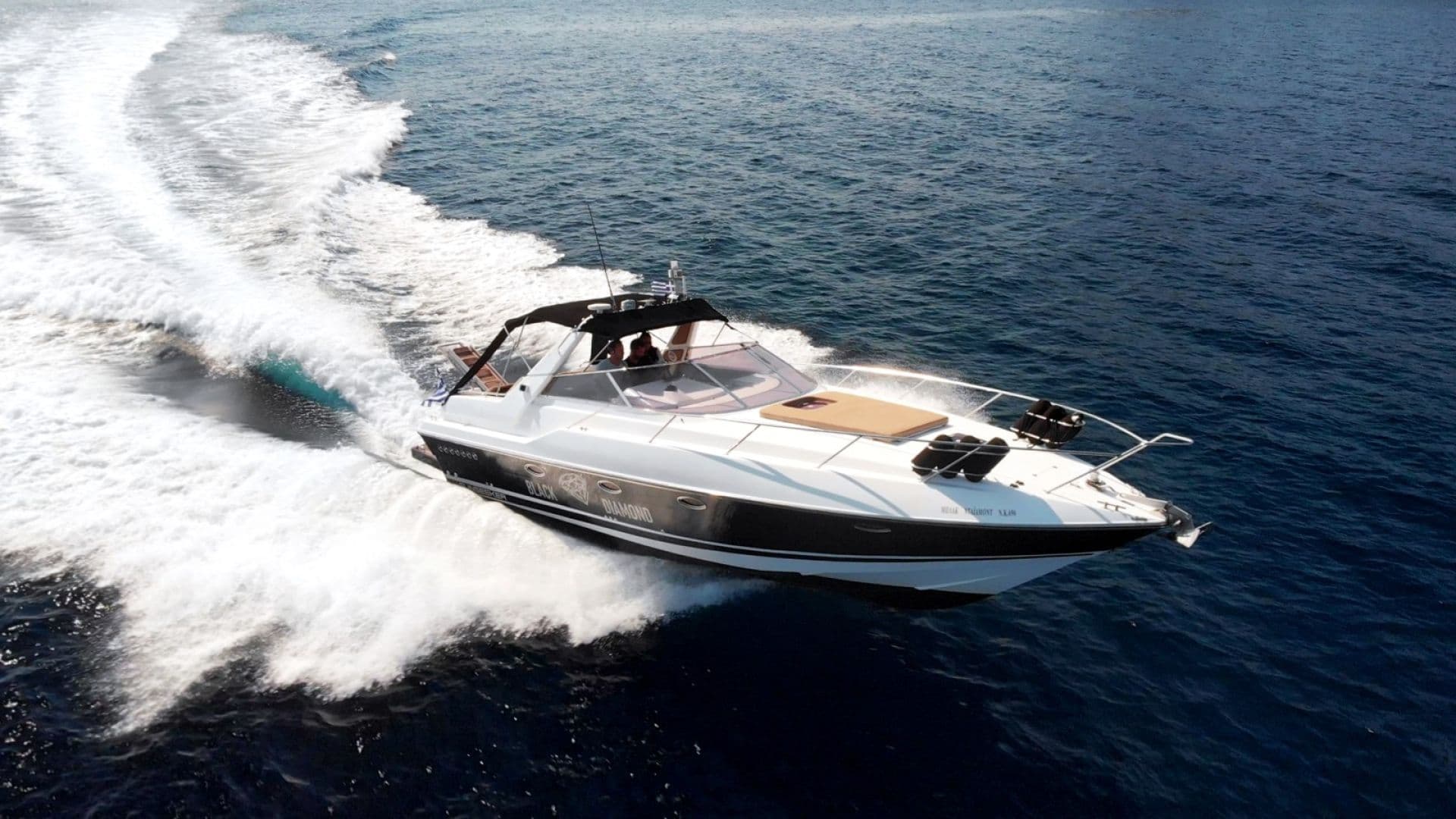 Sunseeker Martinique (Motorboat)
