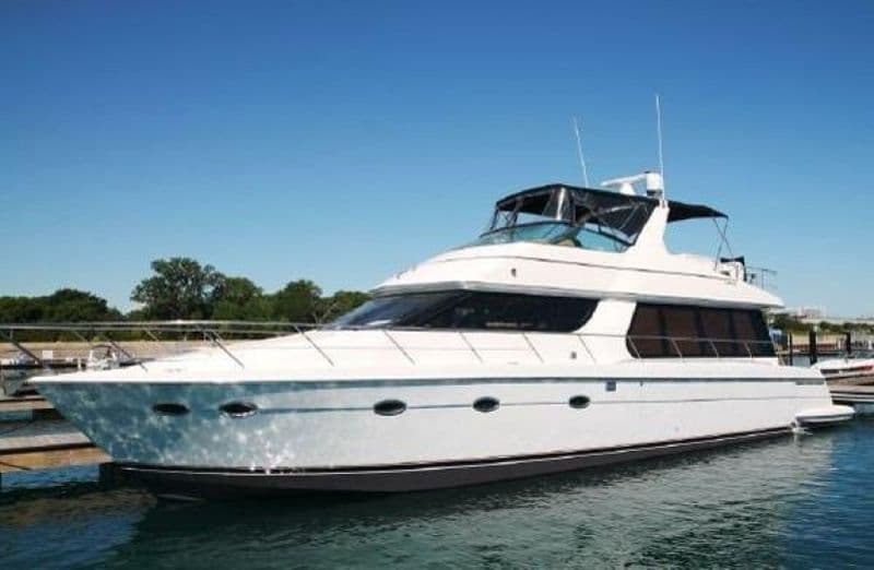 Location de bateau - Carver 570 Voyager (Yacht)
