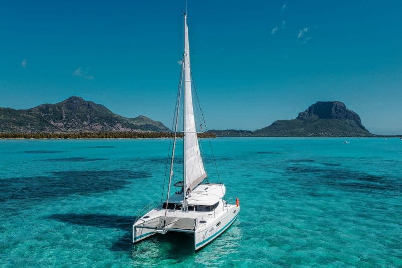 Fountaine Pajot Mahe 36 (Multihull)