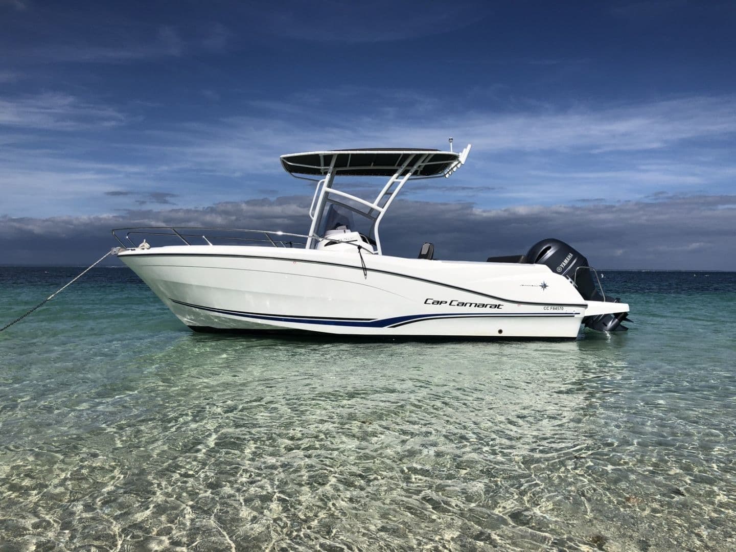 Jeanneau Cap Camarat 6.5 CC Serie 3 (Motorboat)