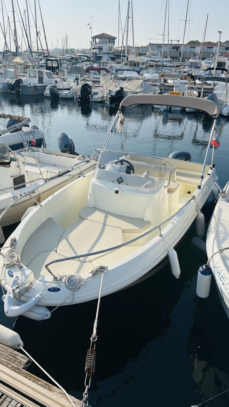 Billet Jeanneau cap-camarat 505 Style (Motorboat)