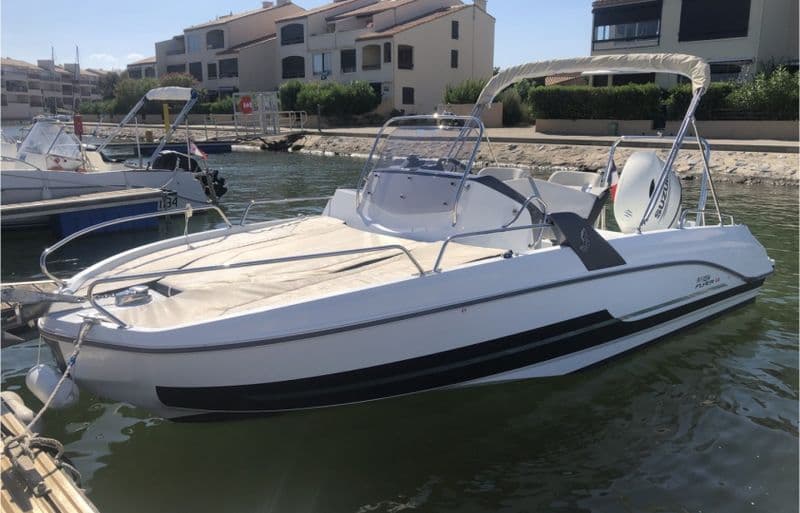 Bénéteau Flyer 6.6 SUNdeck (Motorboat)