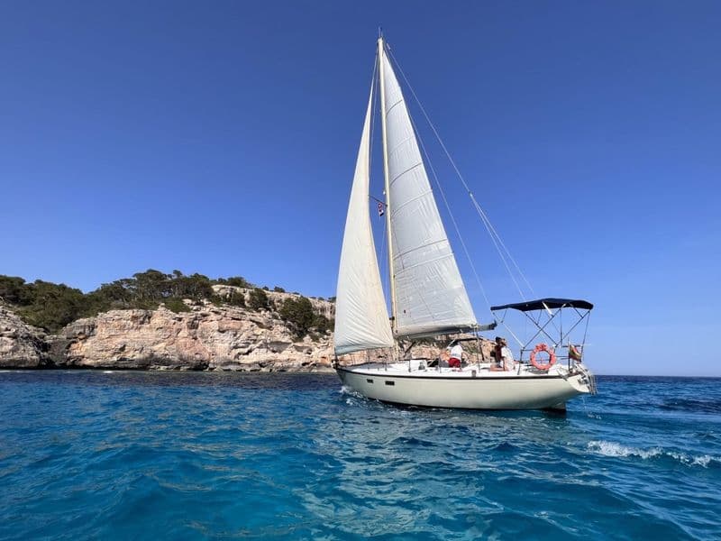 Dufour 41 Classic (Sailboat)