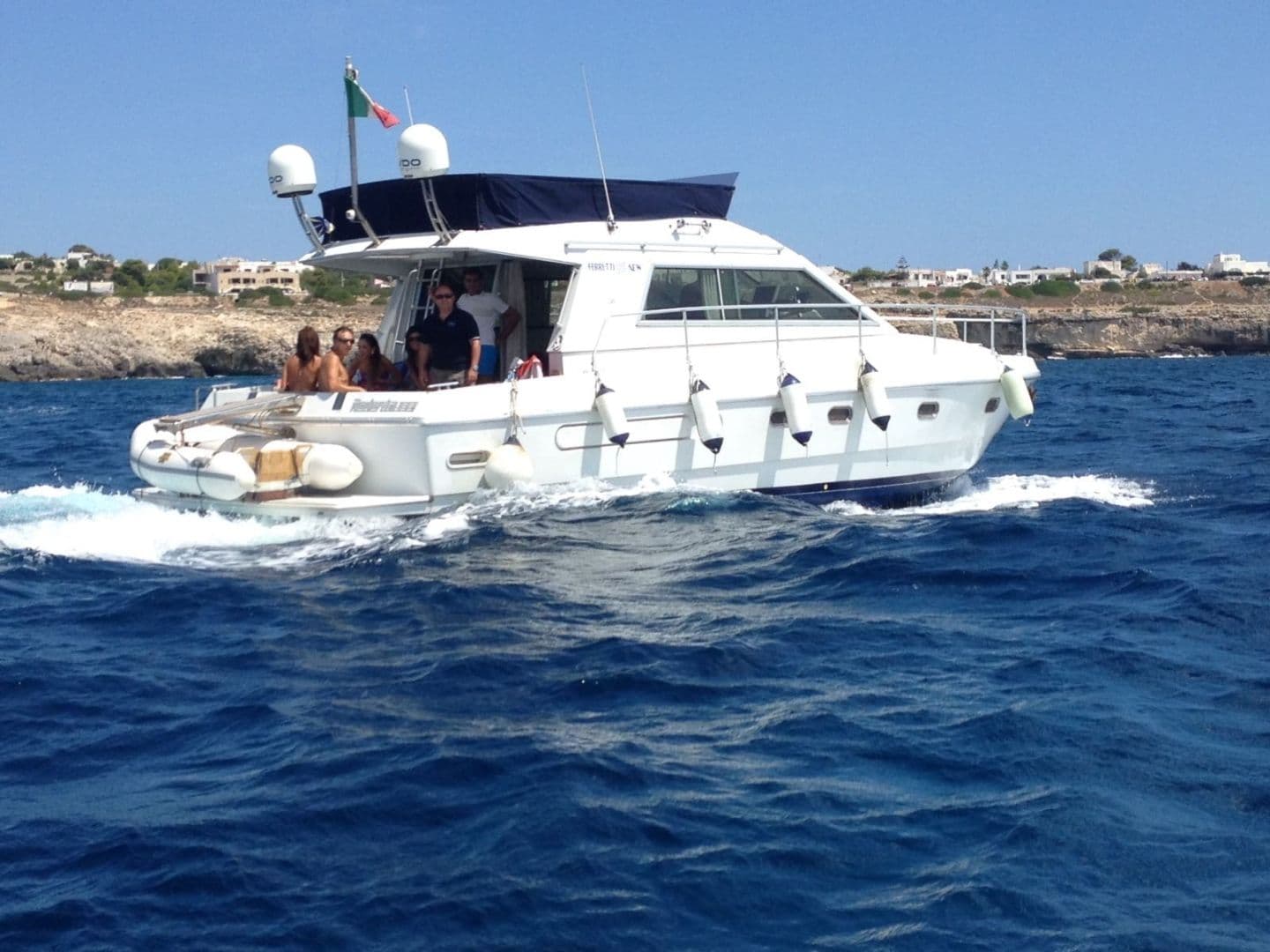 Location de bateau - Ferretti Altura 36 Fly (Motorboat)