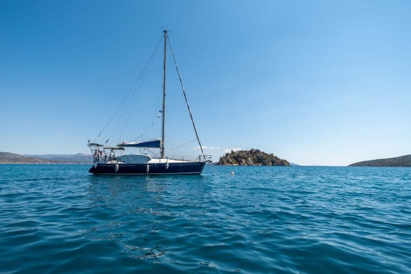 Location de bateau - Bénéteau Oceanis 390 (Sailboat)