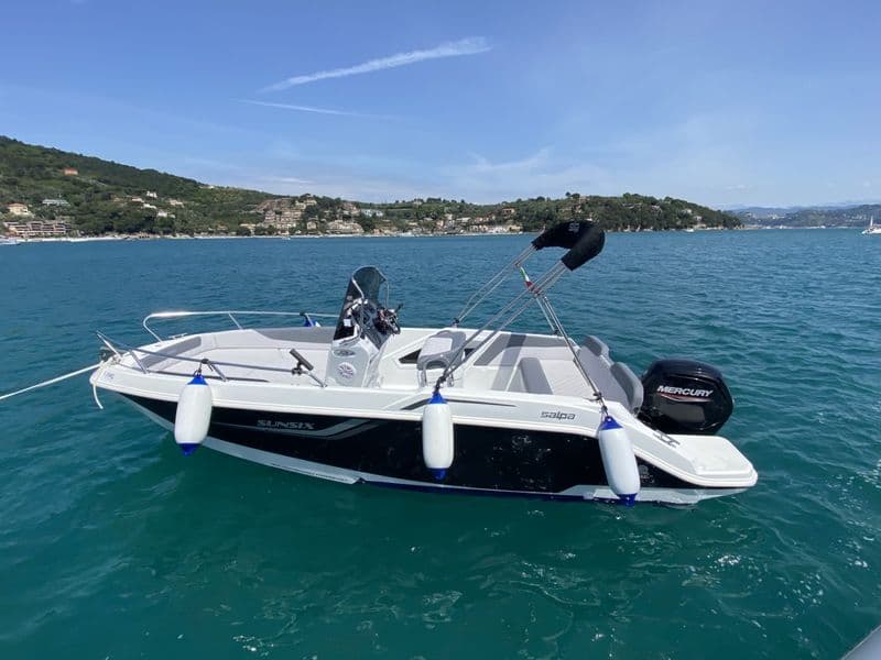 Salpa Sunsix (Motorboat)