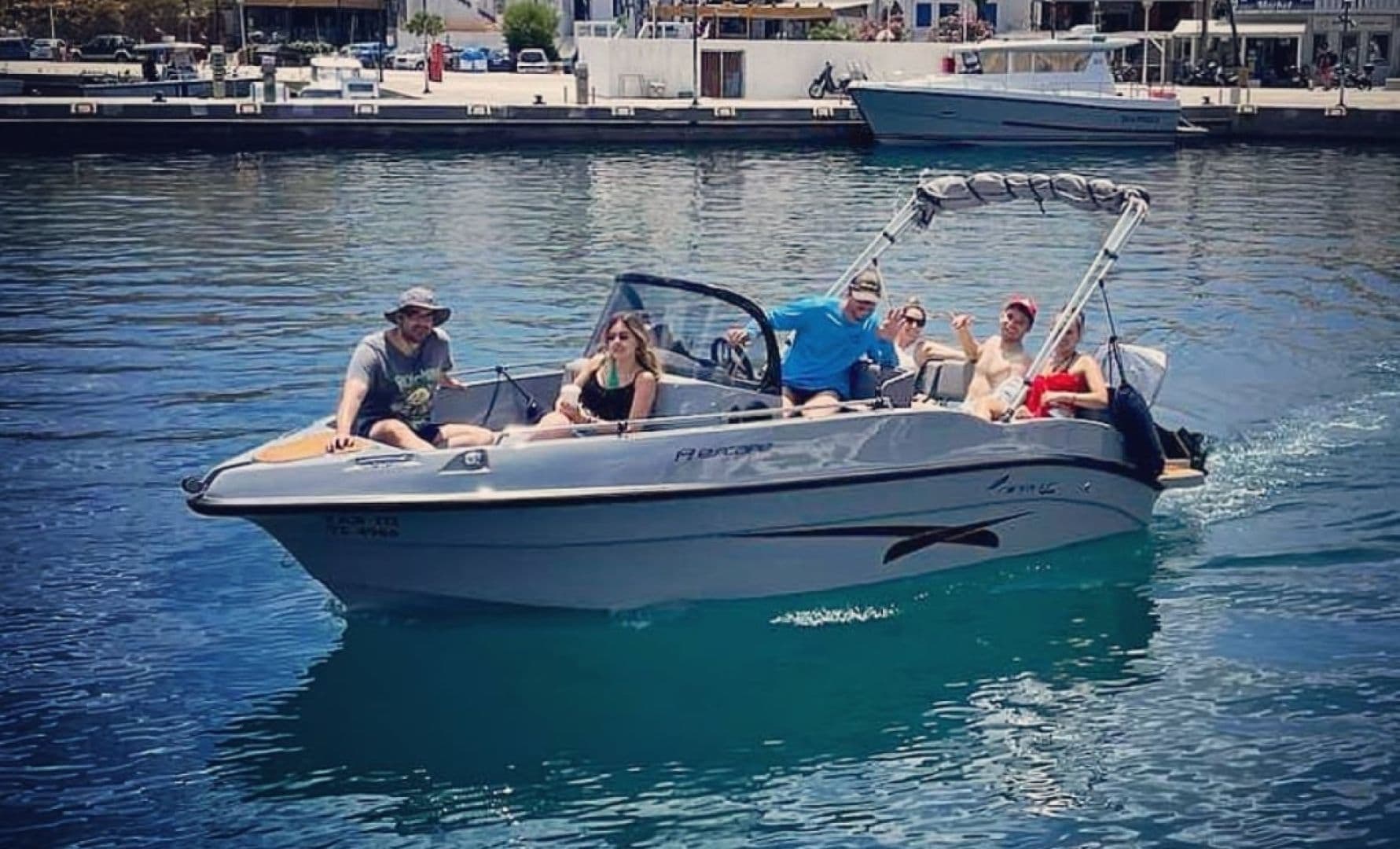 Location de bateau - Nireus Ω53 ESCAPE (Semi-rigid)