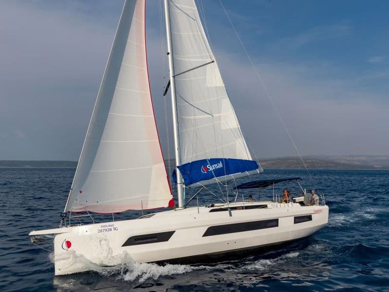 Dufour 44 (Sailboat)