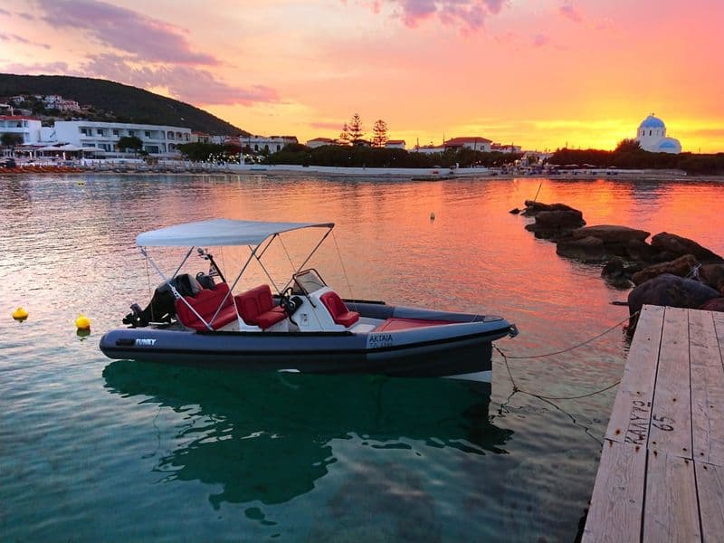 X-Trim Funky 500 (Motorboat)