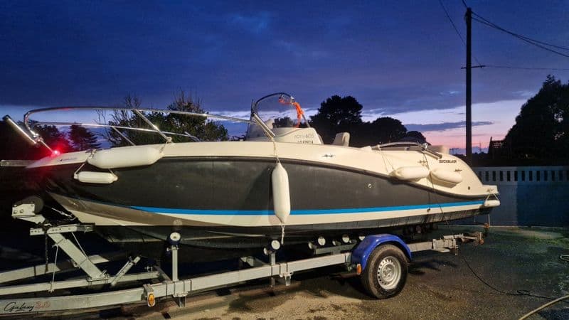 Quicksilver Activ 605 Open (Motorboat)