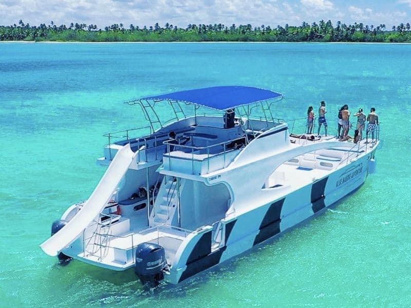 Billet Location de bateau - Azimut 100 (Yacht)