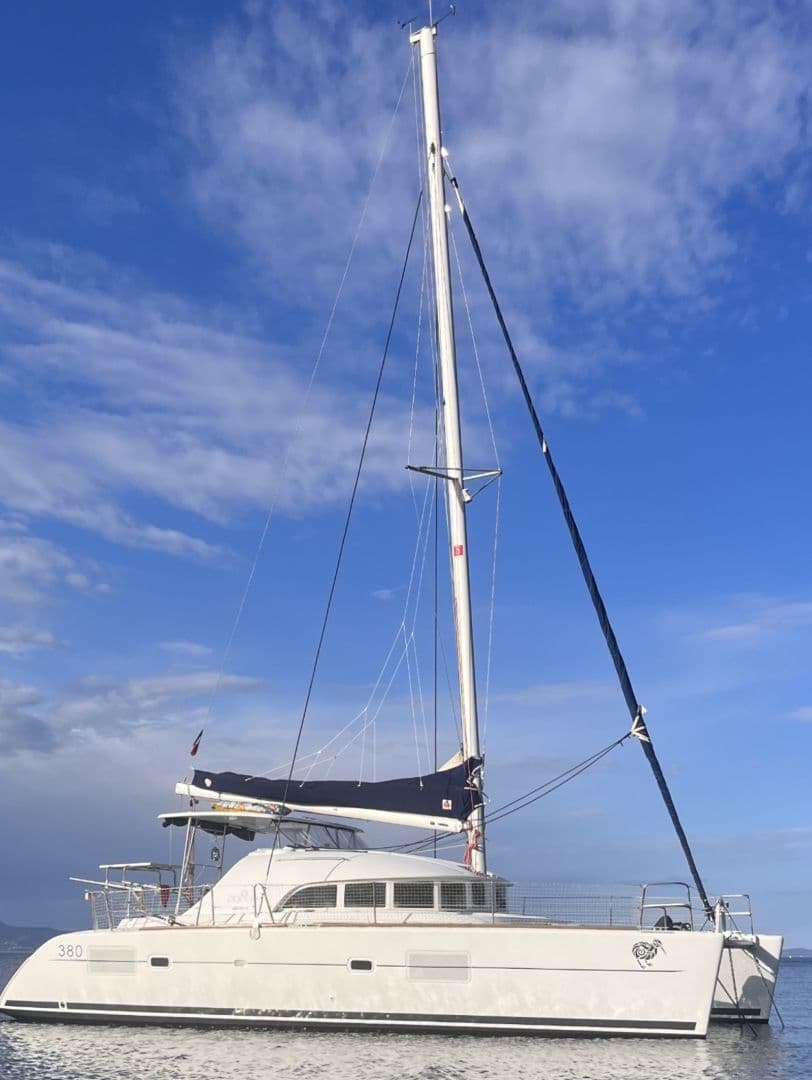 Location de bateau - Lagoon 380 (Multihull)