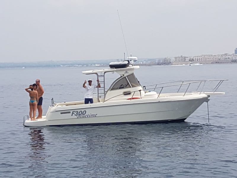 Location de bateau - ZGROUP F300 BLUTIME (Motorboat)