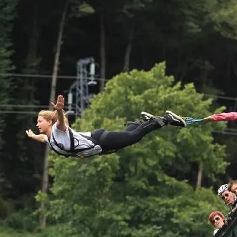 Saut à l'Élastique près de Lyon