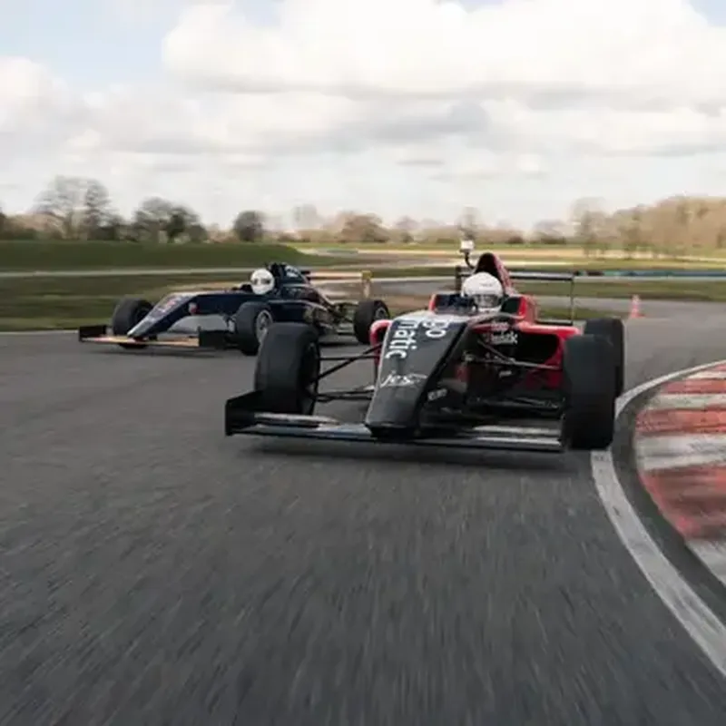 Billet Stage en Formule 4 - Circuit de Fay-de-Bretagne