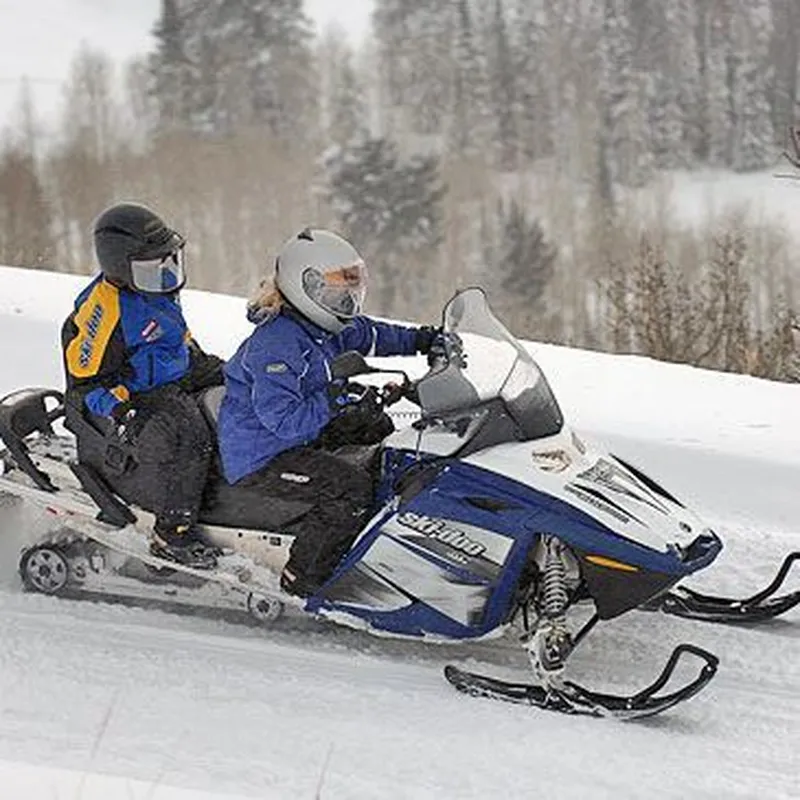 Randonnée en Scooter des Neiges à Auron