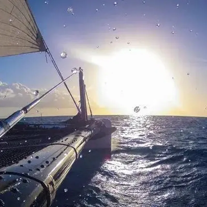 Balade en Catamaran en Soirée dans la Rade de Lorient