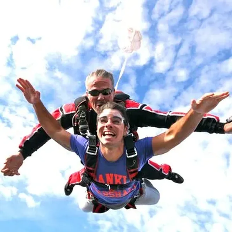 Saut en Parachute près d'Alès