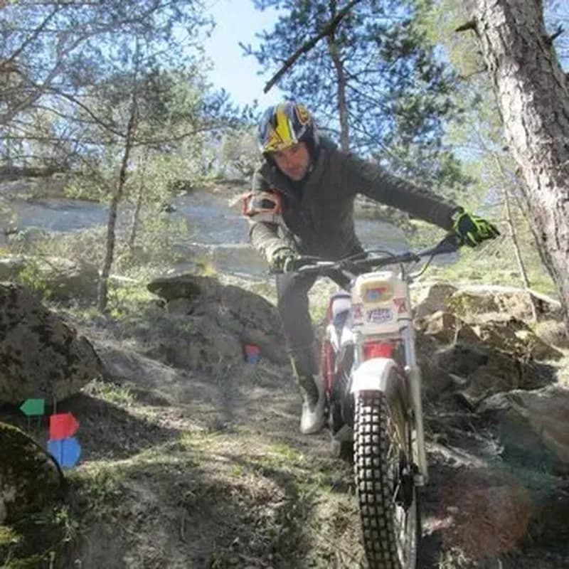 Billet Randonnée Moto Trial dans le Luberon