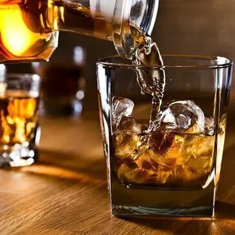 Atelier Dégustation de Whisky à Marseille Vieux-Port