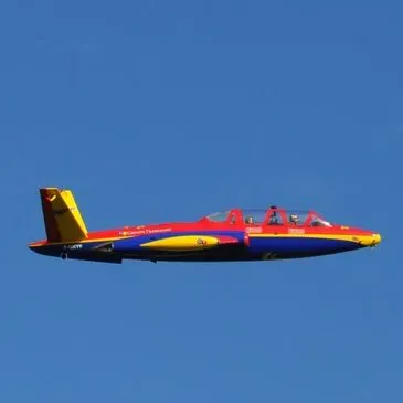 Initiation au Pilotage d'Avion de Chasse Fouga Magister à Orléans
