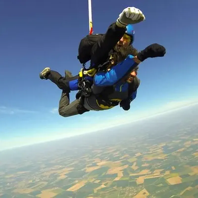 Week-end Saut en Parachute Tandem à Compiègne