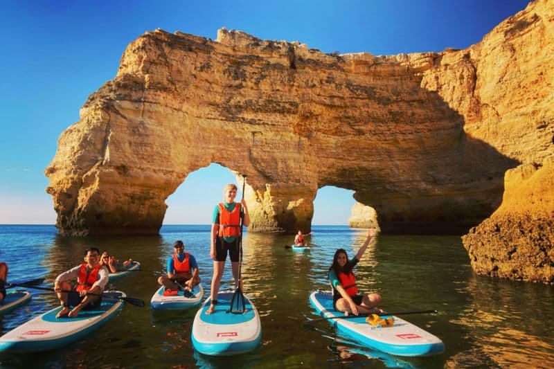 Grotte de Benagil : Stand Up Paddle Tour depuis la plage de Benagil