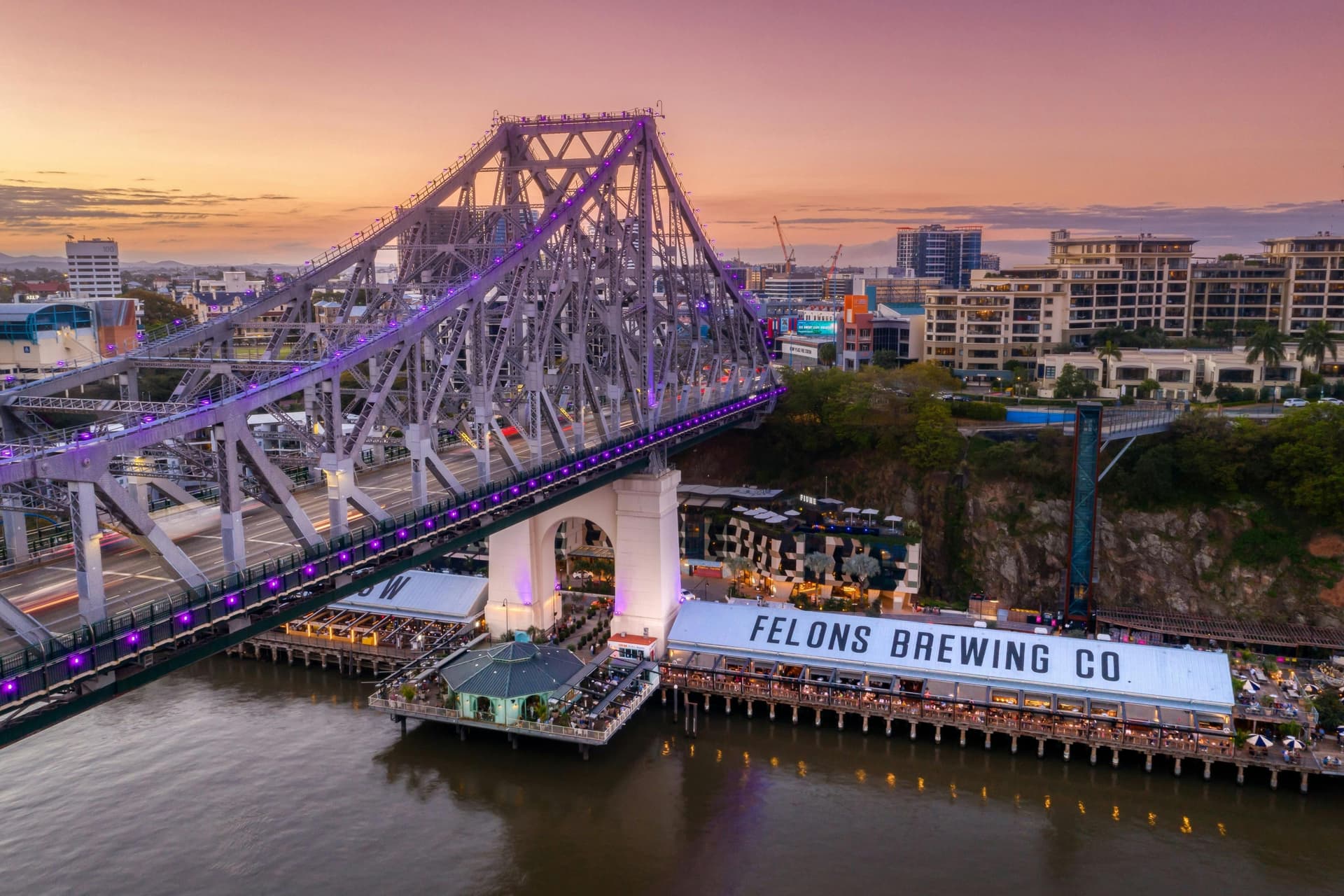 Brisbane : ascension du pont Story Bridge + transferts depuis la Gold Coast