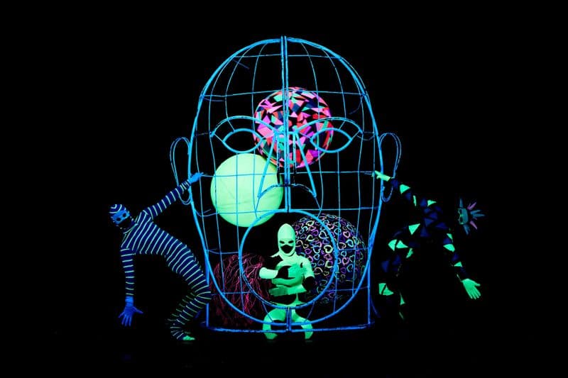 Prague : WOW Show Théâtre de lumière noire