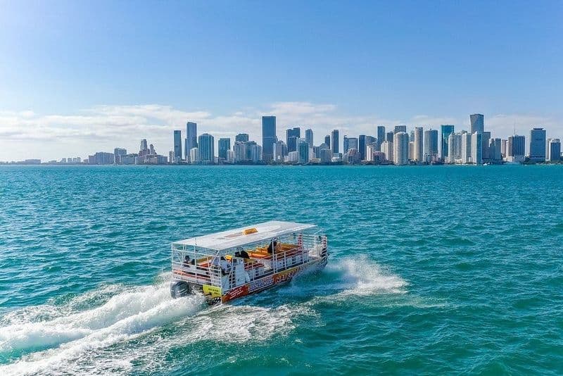 Billet Miami : Taxi fluvial de/vers le centre-ville et South Beach