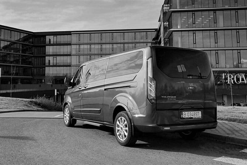 Chauffeur privé à Bucarest depuis la frontière Cosauti - Moldavie