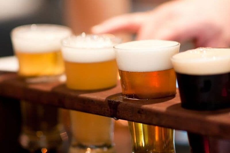 Visite Brew-Ha Ha Visite de la bière artisanale et du Comedy Club