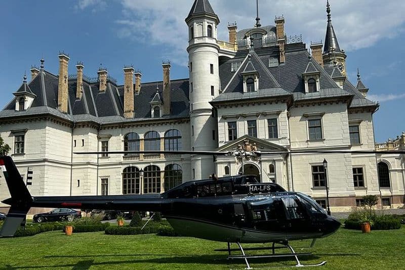 Visite privée de Budapest en hélicoptère avec option de cave