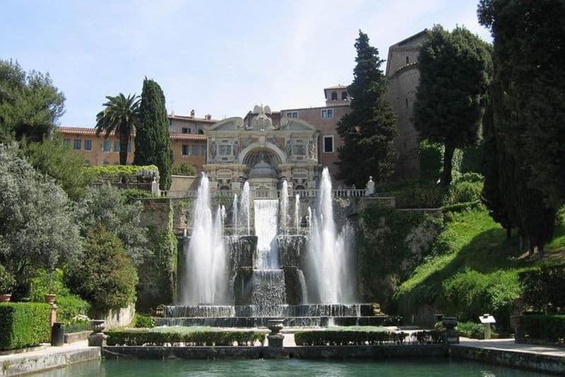 Billet Visite d'une journée de Tivoli au départ de Rome avec déjeuner, la villa d'Hadrien et la villa d'Este
