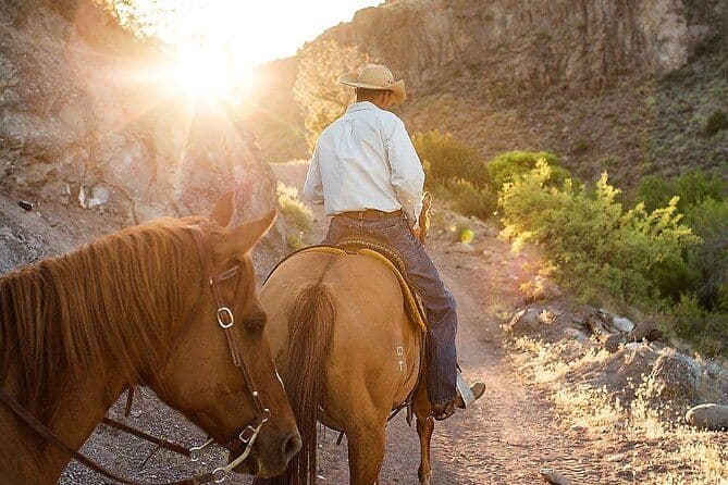 Billet Cowpoke Ride : visite aventureuse à cheval à seulement 9 MILES de Sedona