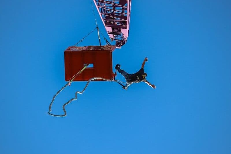 Aventure de saut à l'élastique à Cracovie