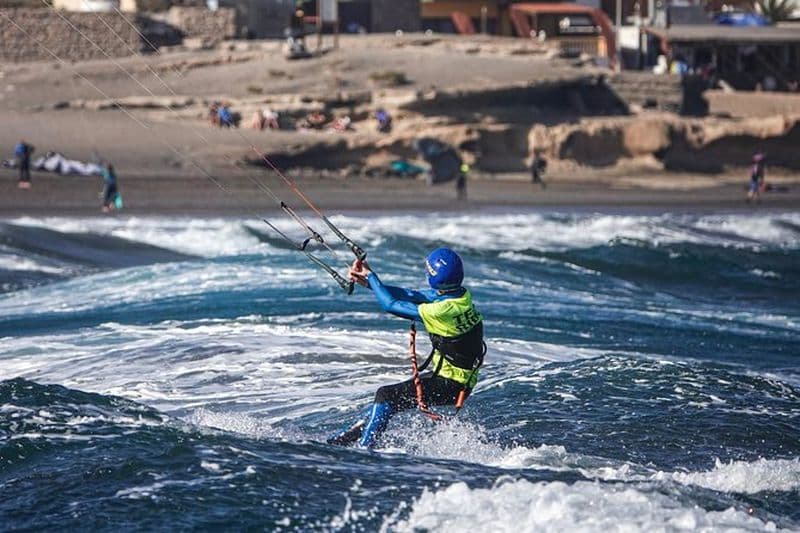 Billet Cours de kitesurf privés de 4 jours pour débutants à Tenerife