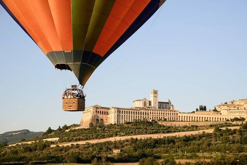Billet Balloon Adventures Italy, vols en montgolfière au-dessus d’Assise, de Pérouse et de l’Ombrie
