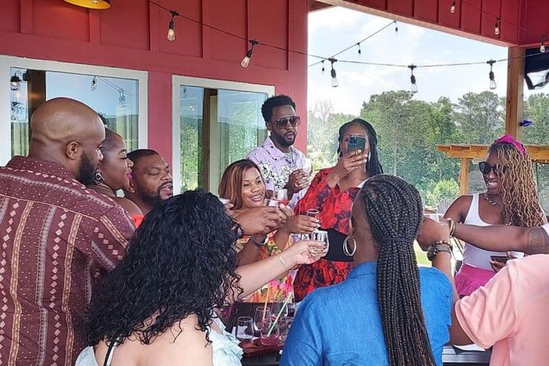 Visite de dégustation de vins de trois vignobles des montagnes de Géorgie du Nord
