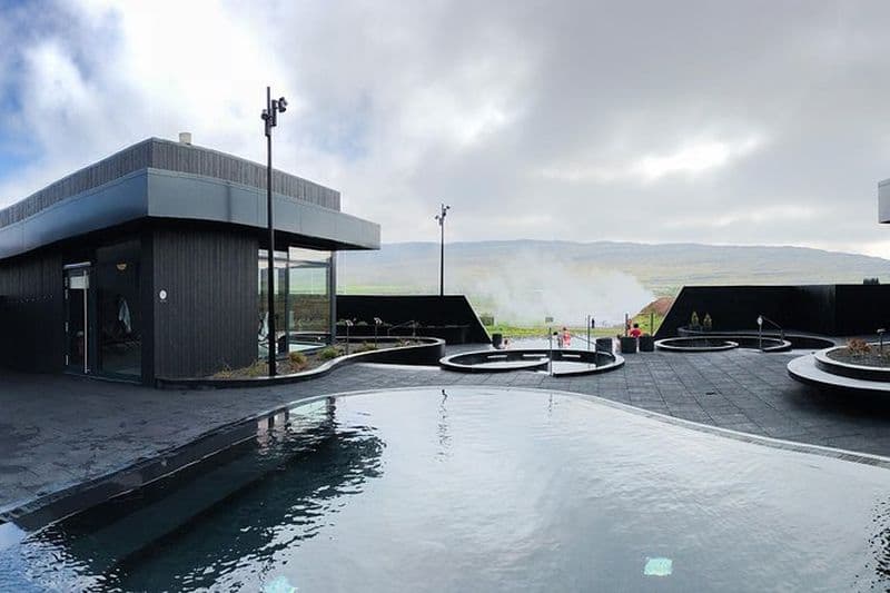 Circuit unique en Islande de l'Ouest et Krauma SPA en minibus