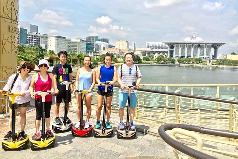 Billet Visite guidée Eco Ride Segway à Putrajaya, ville dans le jardin